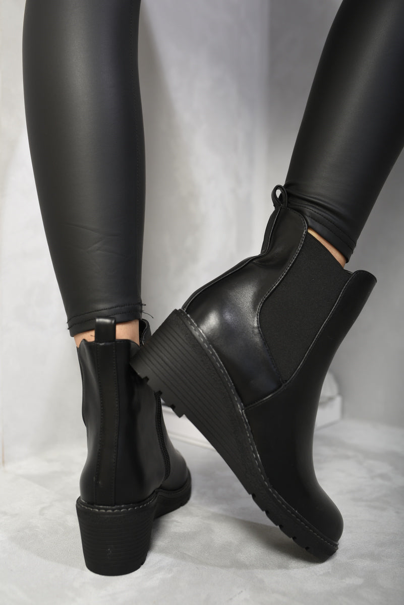 (F) Low Wedge Ankle Boots