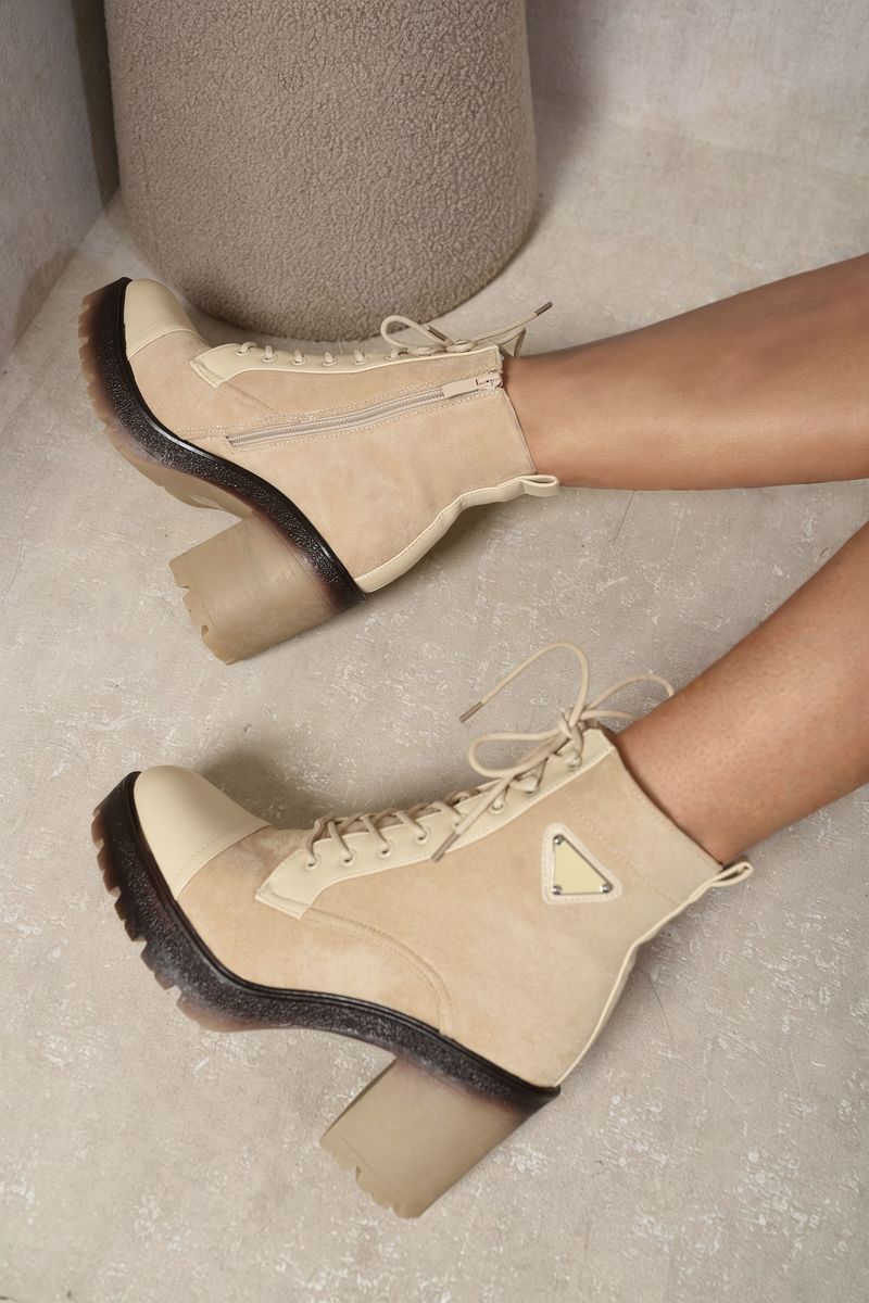 (F) Lace Up Combat Heeled Ankle Boots