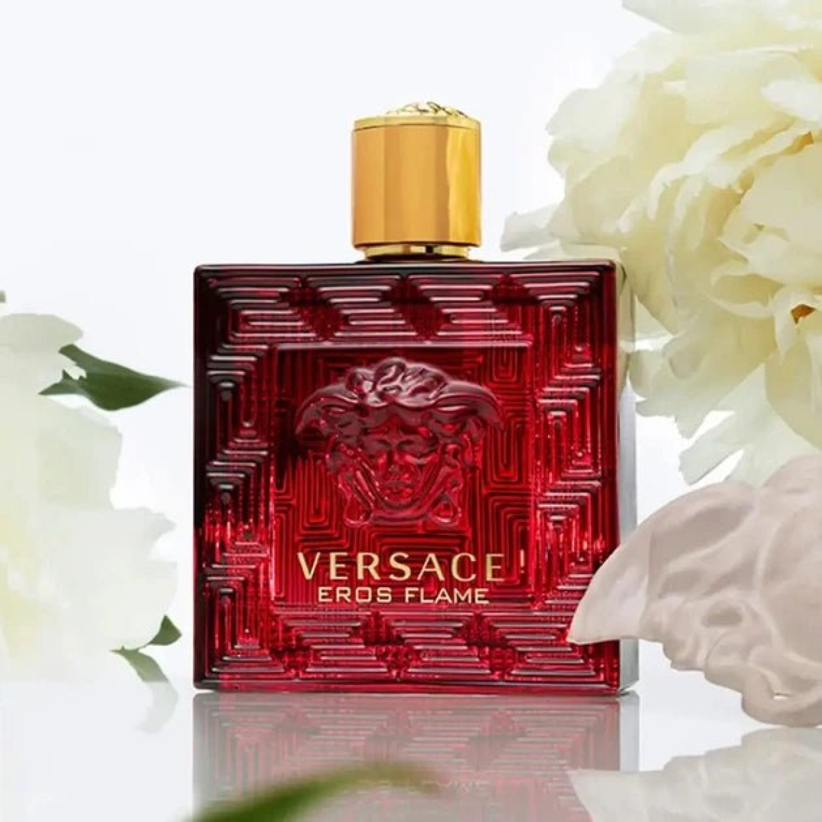 Versace Eros Flame Eau de Parfum Spray 30ml – Bold & Captivating Fragrance