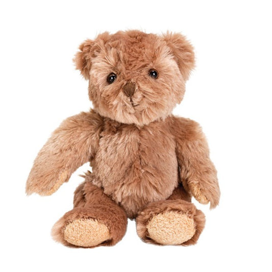 (B) Chandler Sitting Bear