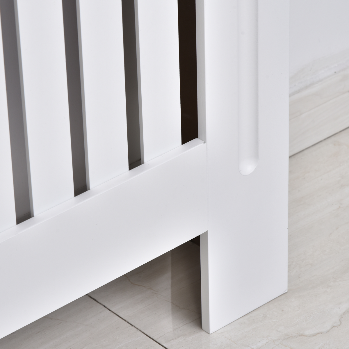 HOMCOM Radiator Cover Painted Slatted MDF Cabinet Lined Grill 152x19x81cm