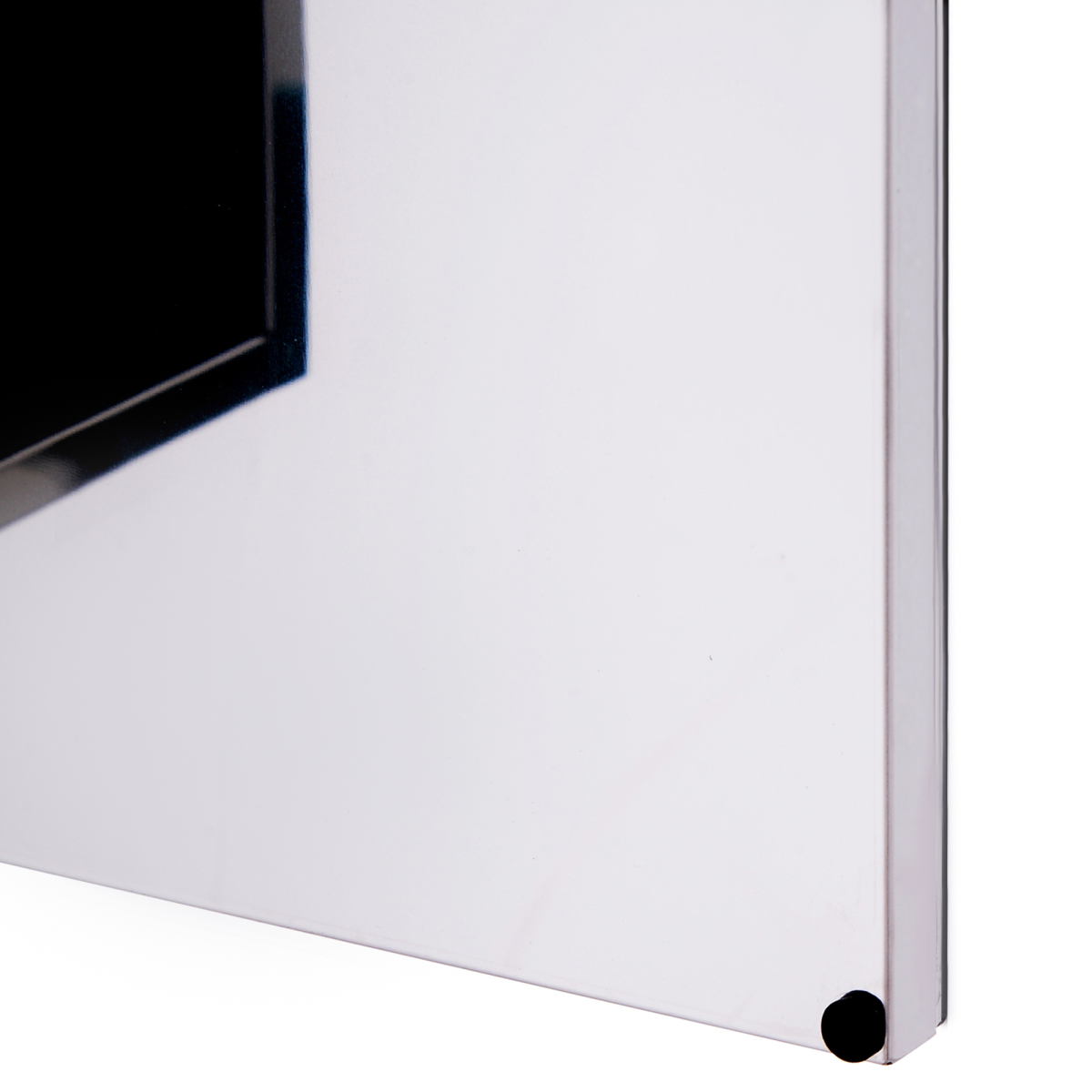 Wall-mounted mirror cabinet: contemporary design