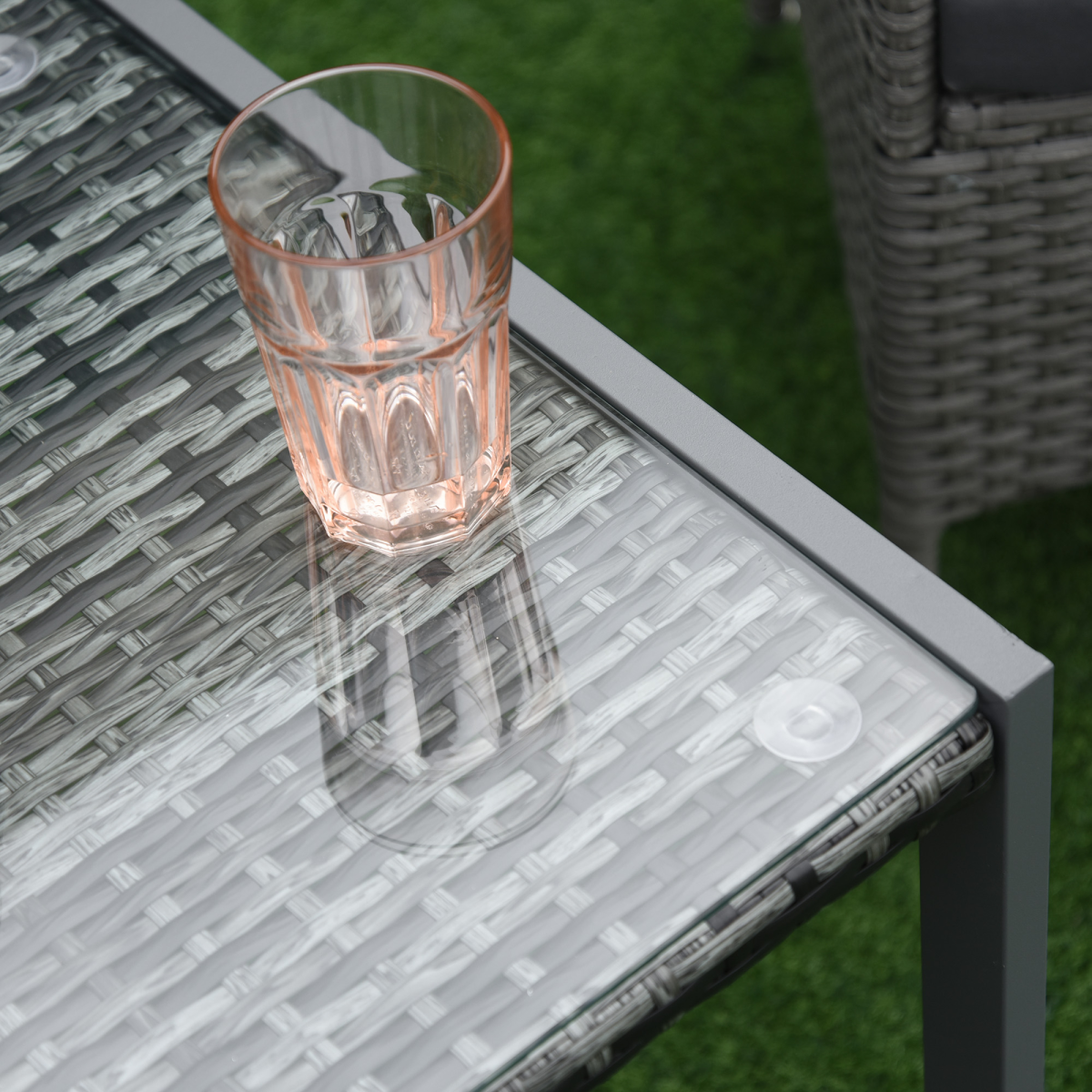 Rattan End Table Side Coffee Desk Outdoor Patio Garden Furniture