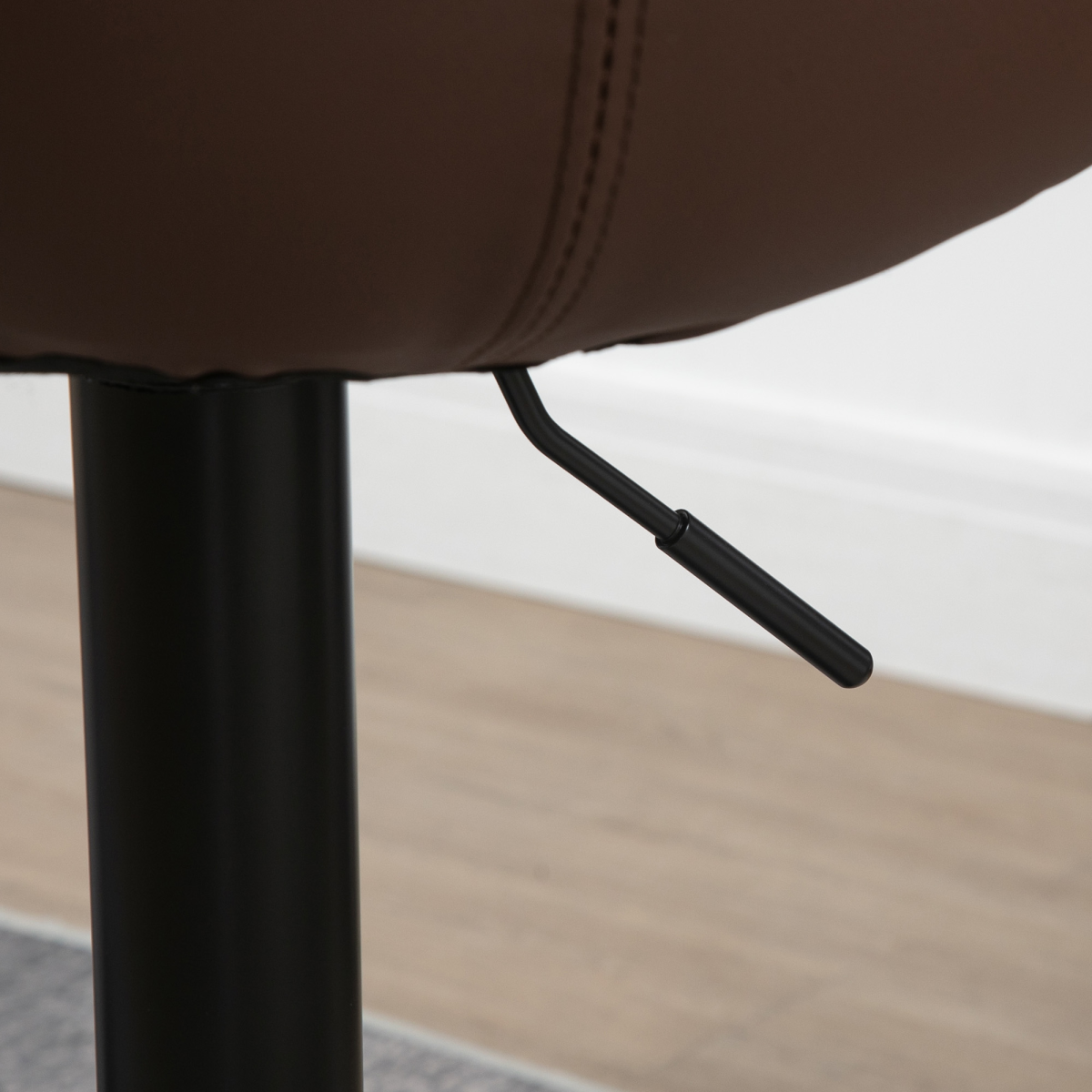 Set of 2, Adjustable Stools  Swivel and Footrest for Home Pub Area, Brown