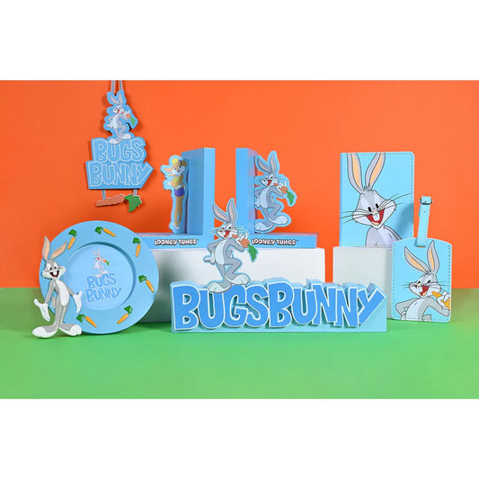 Warner Bros Looney Tunes Bugs Bunny MDF Plaque With Hanging Carrot - 15cm