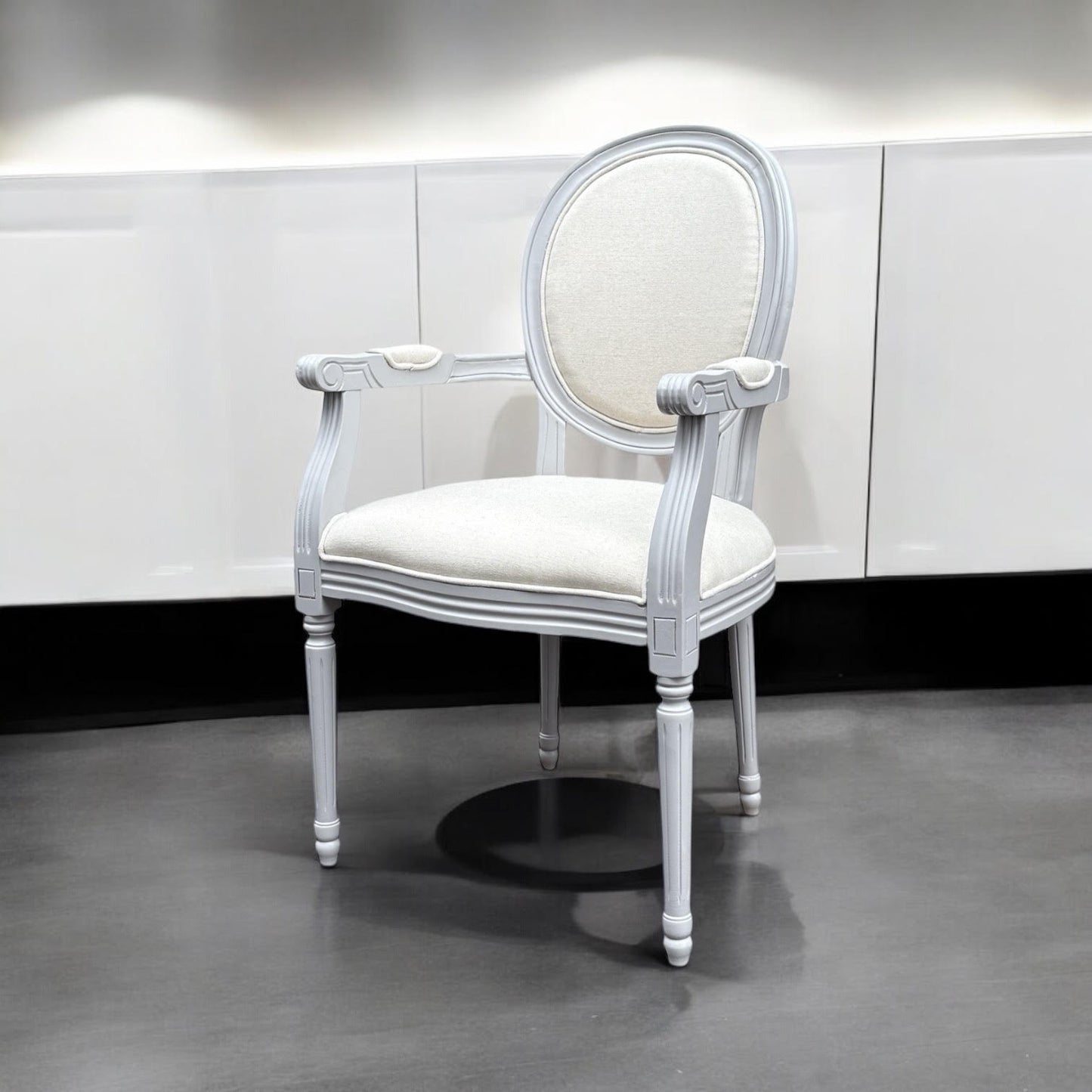 Elegant and Comfortable 94CM Louis Style Cream Linen Armchair - Oak/Grey Frame French Style Dining Chair with High Back Design for Modern Home Décor or Dining Spaces (Grey Frame Cream Linen)