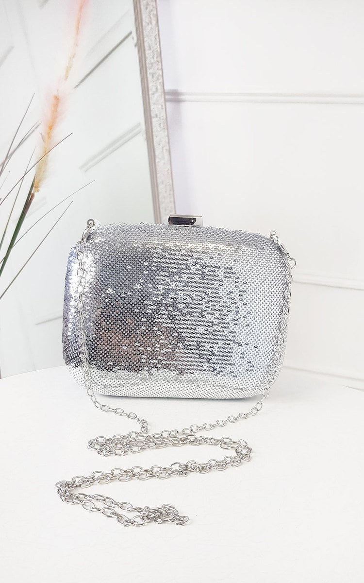 (F) Sequin Embellished Handbag