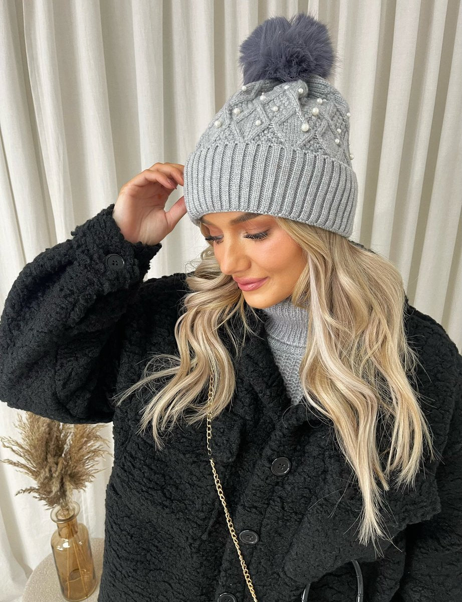 (F) Pom Pom Knitted Winter Hat With Pearl Decor