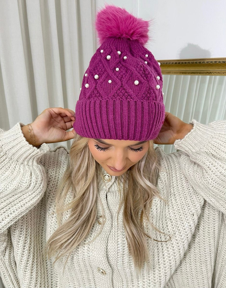 (F) Pom Pom Knitted Winter Hat With Pearl Decor