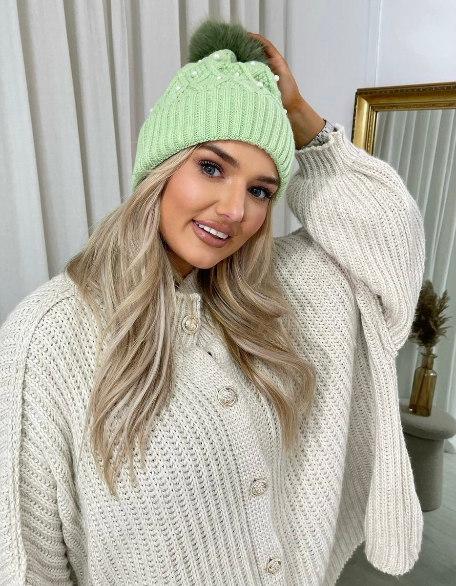 (F) Pom Pom Knitted Winter Hat With Pearl Decor
