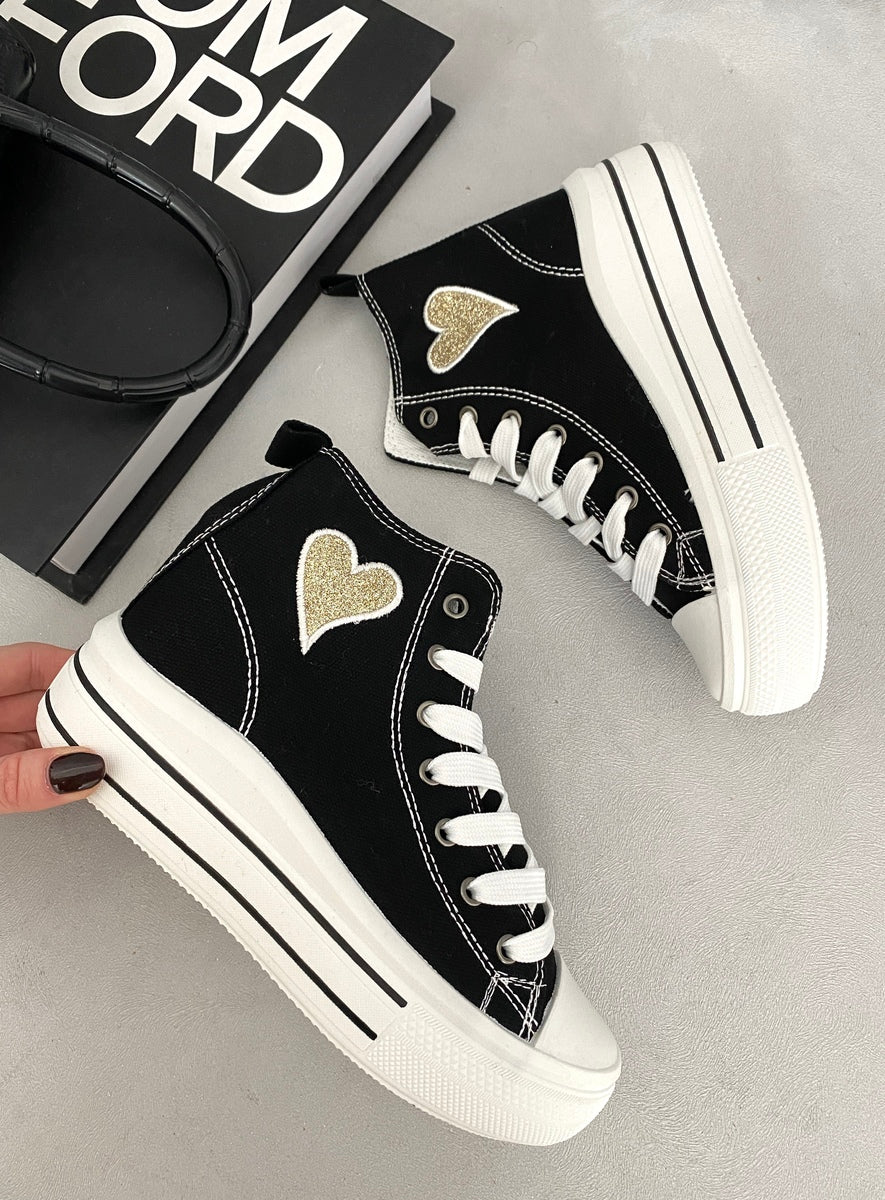 (F) High Top Lace Up Heart Detailed Kids Trainers