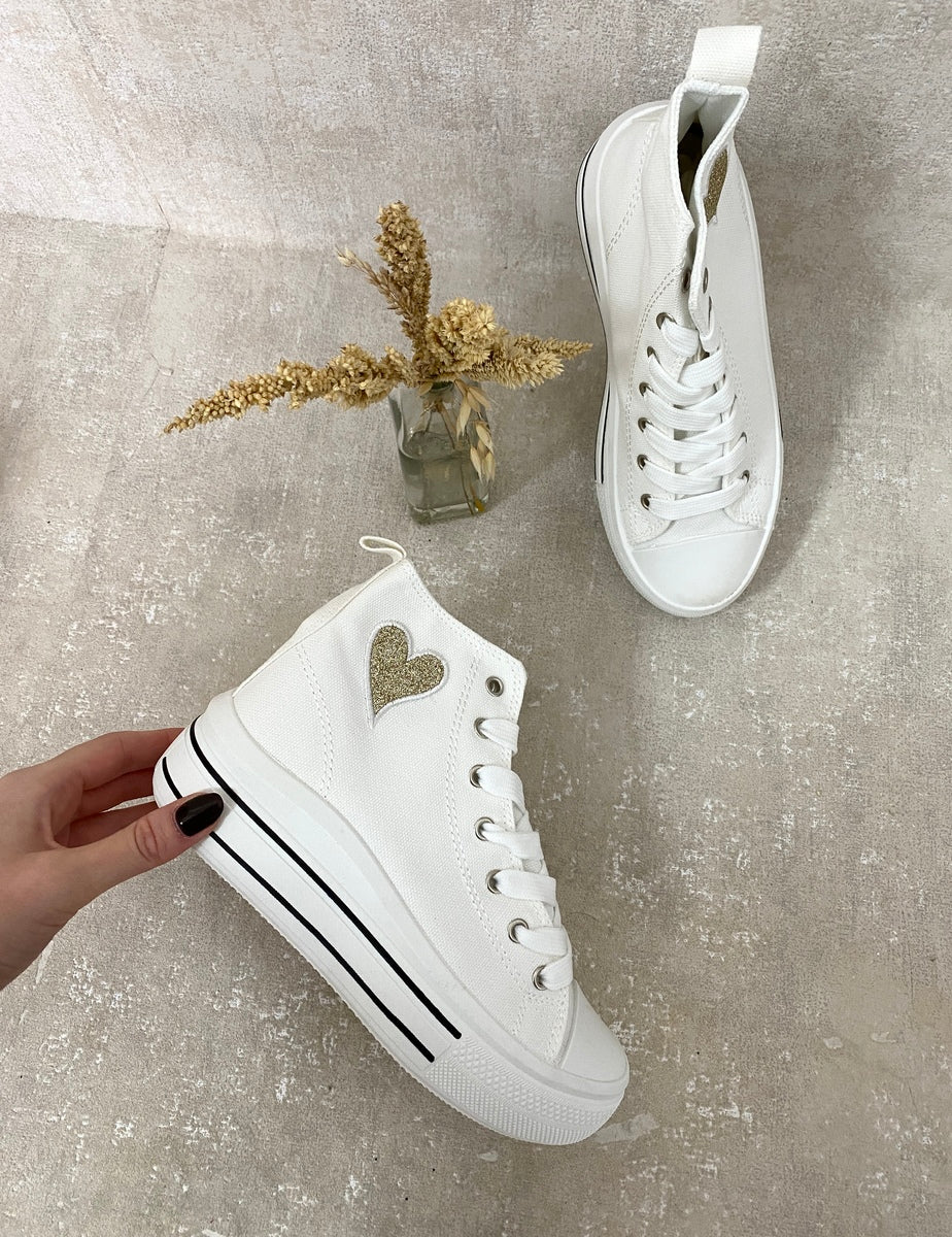 (F) High Top Lace Up Heart Detailed Kids Trainers