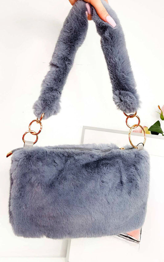 (F) Fluffy Shoulder Bag