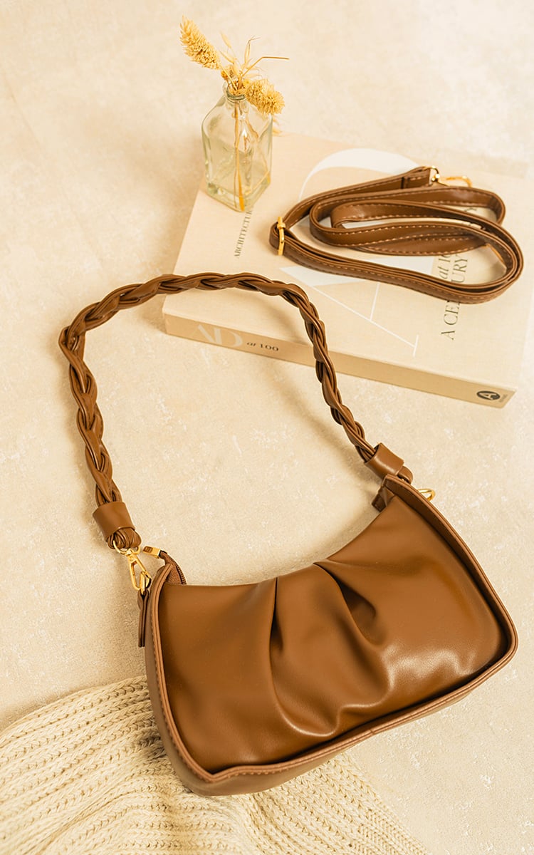 (F) Ruched Faux Leather Shoulder Bag